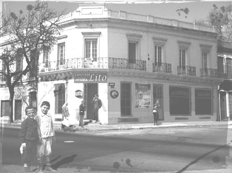 El café de la esquina de Agraciada y Santa Fe, donde se fundó el club